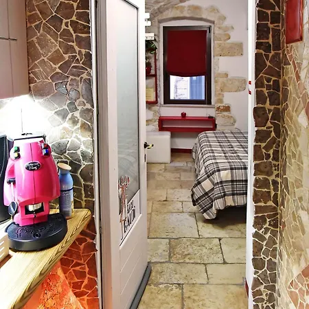 Panzió Arco Gaudi - Alcoba Batllo Putignano