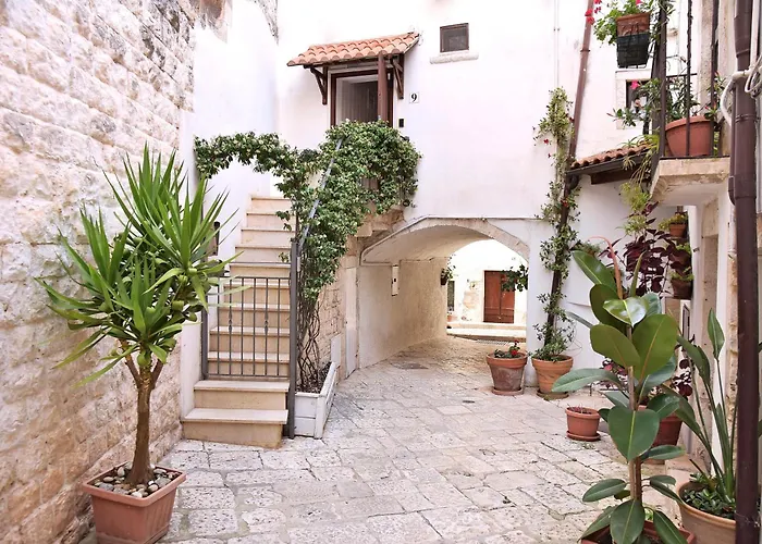 Frühstückspension Arco Gaudi - Alcoba Batllo Putignano